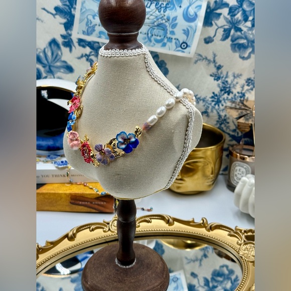🆕 LES NEREIDES 🧿 NIB Mille Pensees Necklace, Mille Pensees Flowers and Pearl - Picture 3 of 16